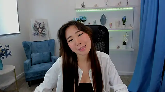 AnnaReyla online show from 09-28-25, 07:21