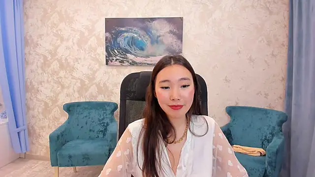 AnnaReyla online show from 03-19-25, 04:02