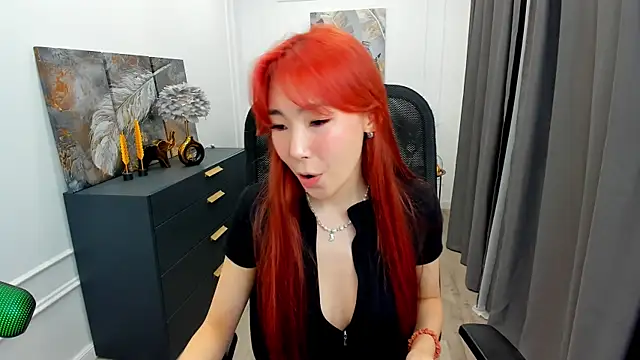 AnnaReyla online show from 03-26-26, 07:45