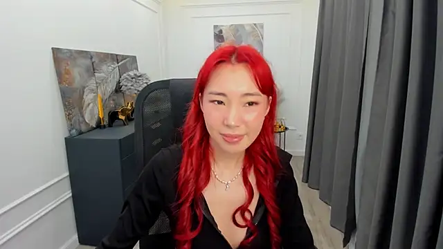 Snapshot of AnnaReyla chatting on 05-16-26, 07:24 AnnaReyla online show from 05-16-26, 07:24