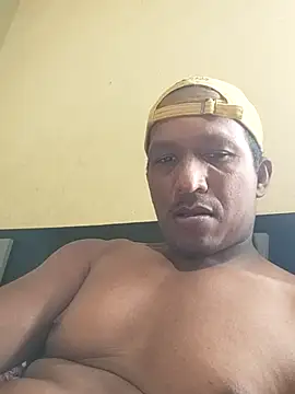 Snapshot of Nego8659 chatting on 01-18-26, 04:43 Nego8659 online show from 01-18-26, 04:43