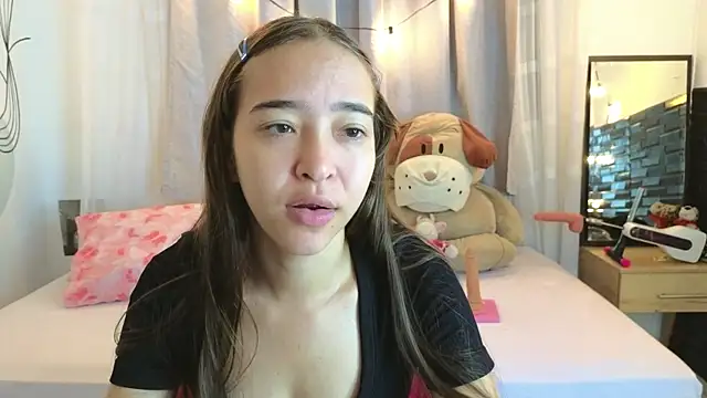 SERAFINA  online show from 12-05-25, 12:59