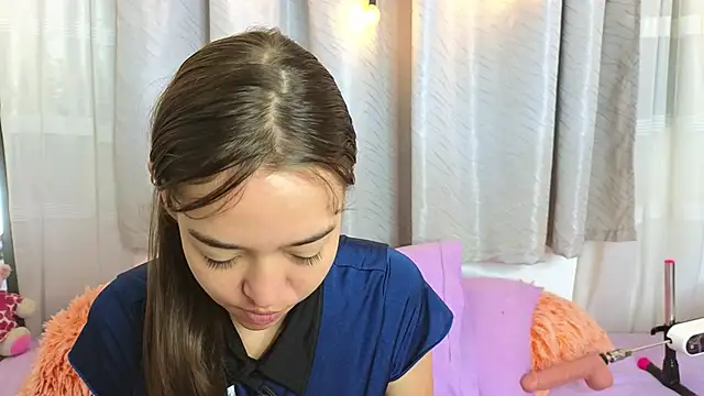 SERAFINA  online show from 10-07-25, 01:01