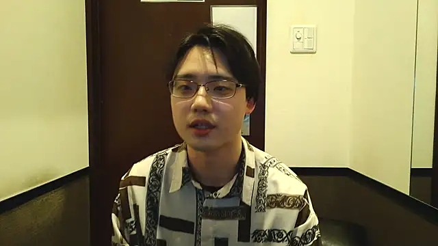 Snapshot of nunnun00 chatting on 02-01-25, 10:26 nunnun00 online show from 02-01-25, 10:26