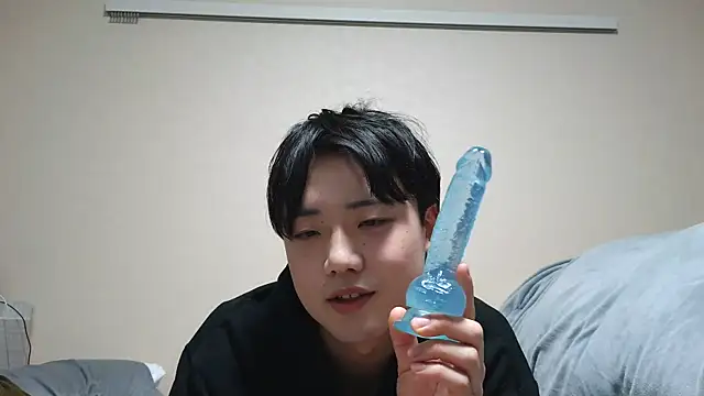 Snapshot of nunnun00 chatting on 02-25-25, 12:27 nunnun00 online show from 02-25-25, 12:27