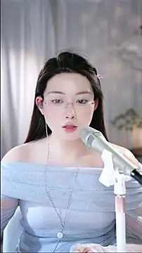 Snapshot of Dou-Dou-er chatting on 01-19-26, 03:38 Dou-Dou-er online show from 01-19-26, 03:38