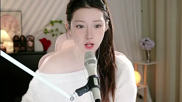 Snapshot of Dou-Dou-er chatting on 10-22-25, 02:27 Dou-Dou-er online show from 10-22-25, 02:27