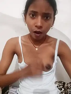 Snapshot of Divya-2007 chatting on 03-02-26, 07:37 Divya-2007 online show from 03-02-26, 07:37