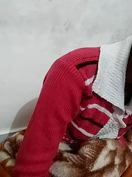 Snapshot of Divya-2007 chatting on 12-15-25, 02:28 Divya-2007 online show from 12-15-25, 02:28