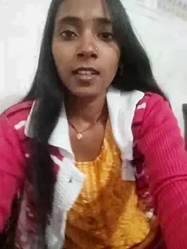 Snapshot of Divya-2007 chatting on 02-08-26, 11:52 Divya-2007 online show from 02-08-26, 11:52