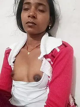 Snapshot of Divya-2007 chatting on 02-06-26, 11:45 Divya-2007 online show from 02-06-26, 11:45