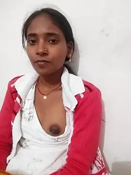 Snapshot of Divya-2007 chatting on 02-07-26, 04:26 Divya-2007 online show from 02-07-26, 04:26