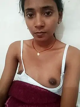 Snapshot of Divya-2007 chatting on 02-25-26, 07:30 Divya-2007 online show from 02-25-26, 07:30