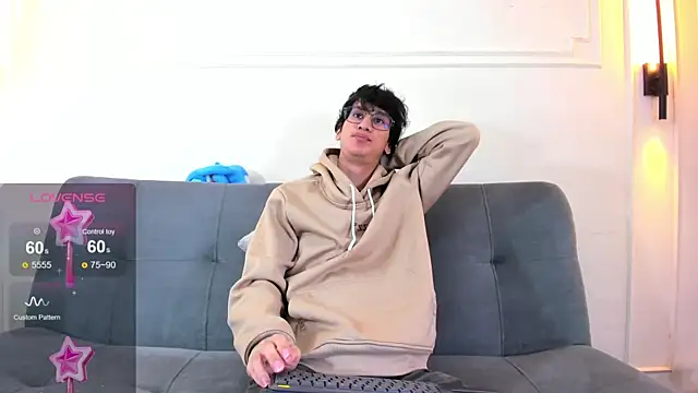 Cum hunters online show from 07-12-26, 03:07
