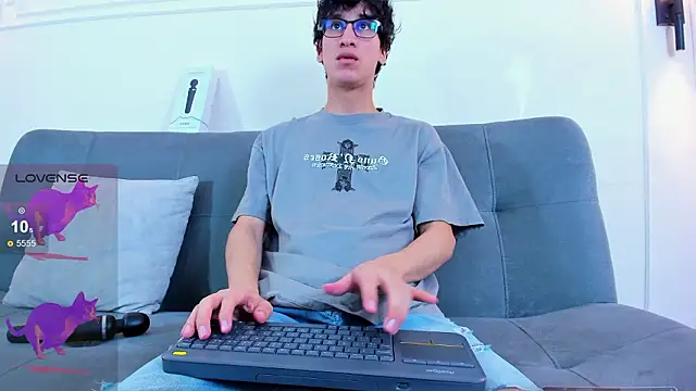 Cum hunters online show from 02-13-26, 03:17