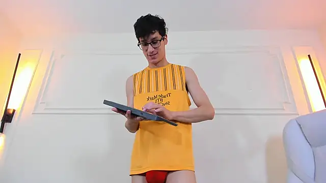 Snapshot of Cum_hunters chatting on 04-26-26, 03:15 Cum hunters online show from 04-26-26, 03:15