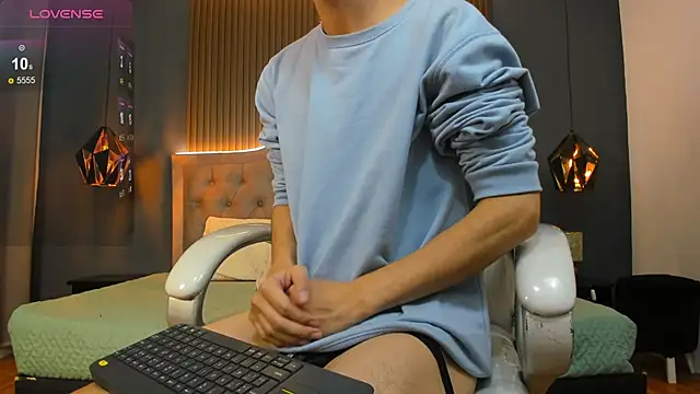 Snapshot of Cum_hunters chatting on 10-09-25, 03:40 Cum hunters online show from 10-09-25, 03:40