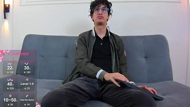 Cum hunters online show from 06-25-26, 03:15
