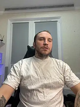 Snapshot of _XxX-XxX_ chatting on 02-27-25, 09:25 XxX-XxX online show from 02-27-25, 09:25