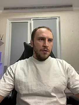 Snapshot of _XxX-XxX_ chatting on 03-04-25, 03:22 XxX-XxX online show from 03-04-25, 03:22