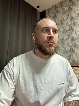  XxX-XxX  online show from 07-06-26, 12:39