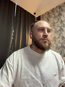  XxX-XxX  online show from 07-12-26, 02:23