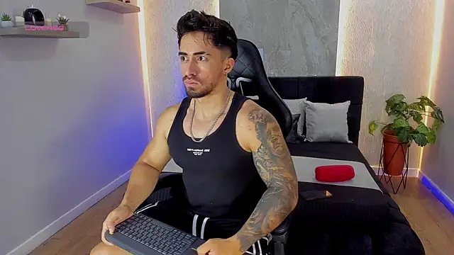 Brad Summer online show from 07-19-26, 01:52