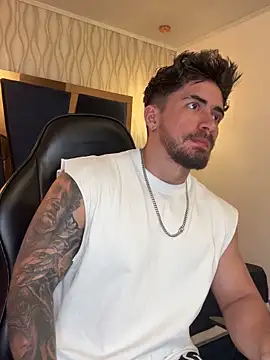 Snapshot of Brad_Summer chatting on 02-05-26, 05:53 Brad Summer online show from 02-05-26, 05:53