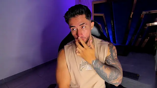 Brad Summer online show from 11-28-25, 05:35