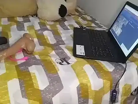 Chandy012 online show from 11-26-25, 02:06