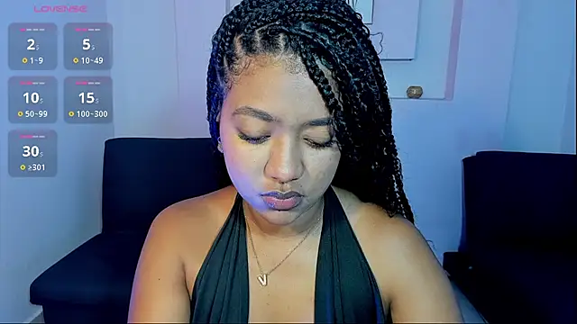 Snapshot of AishaHil chatting on 02-09-25, 11:58 AishaHil online show from 02-09-25, 11:58