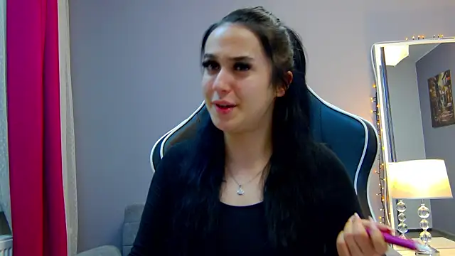 Eva Lovvia  online show from 03-05-25, 01:10