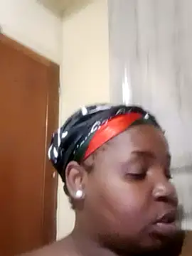 ShySexyBaddie online show from 03-13-25, 07:50