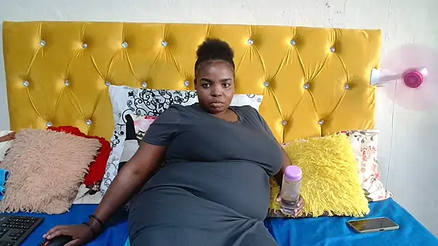 ShySexyBaddie online show from 03-04-25, 03:15