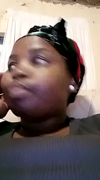 ShySexyBaddie online show from 03-13-25, 04:45