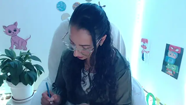 Snapshot of samy_love35 chatting on 02-26-26, 05:40 samy love35 online show from 02-26-26, 05:40