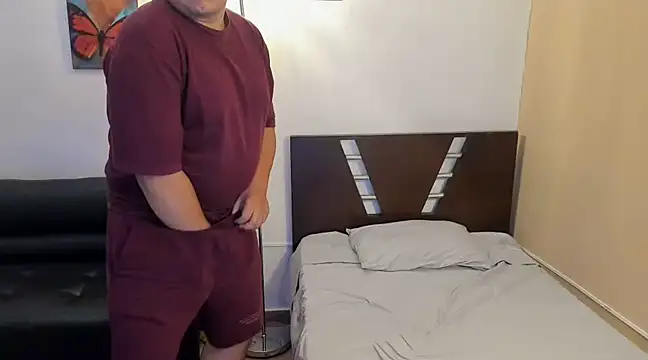 Snapshot of Faridsweetness chatting on 01-18-25, 12:15 Faridsweetness online show from 01-18-25, 12:15