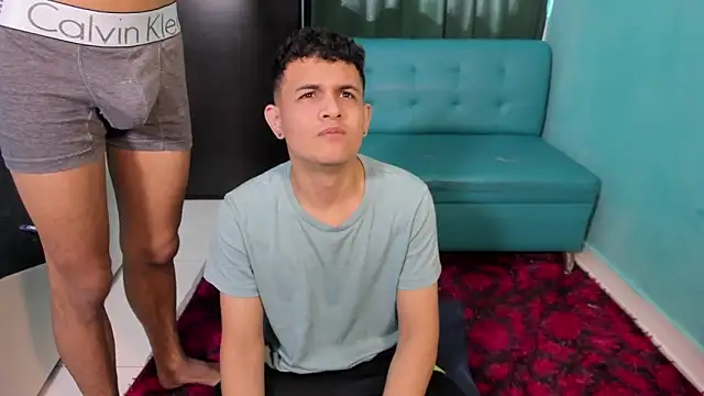 CoupleTwink12 online show from 02-19-25, 07:26