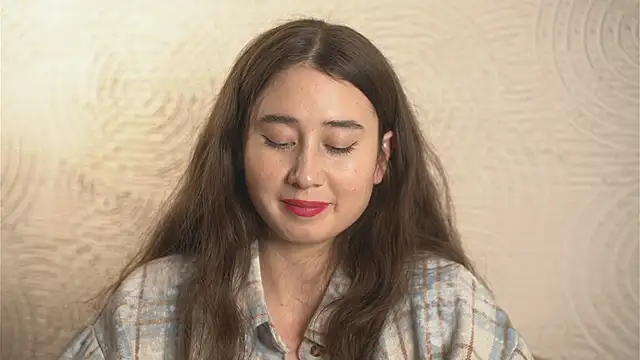 Snapshot of ElvaDrye chatting on 01-17-25, 03:53 ElvaDrye online show from 01-17-25, 03:53