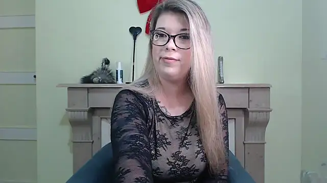 Snapshot of kamilalova chatting on 02-27-26, 02:06 kamilalova online show from 02-27-26, 02:06