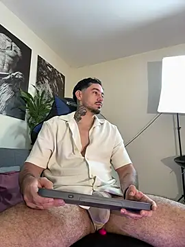 Salvatore costa online show from 06-28-26, 02:40