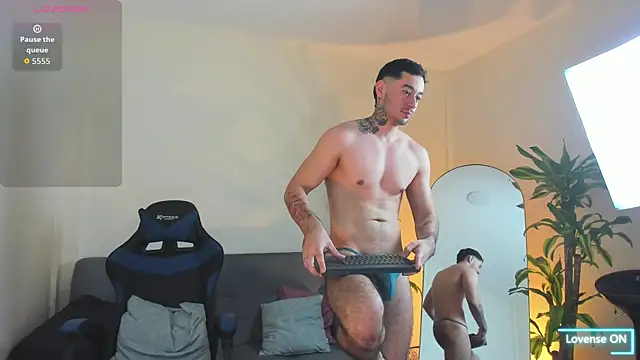 Salvatore costa online show from 10-23-25, 01:04