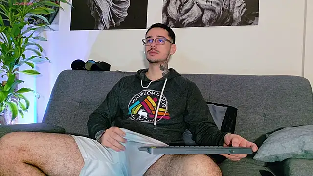 Salvatore costa online show from 02-23-26, 01:18