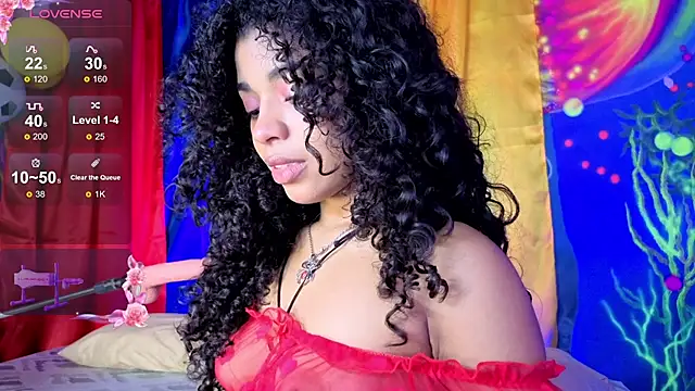 lucie petite online show from 07-15-26, 06:26