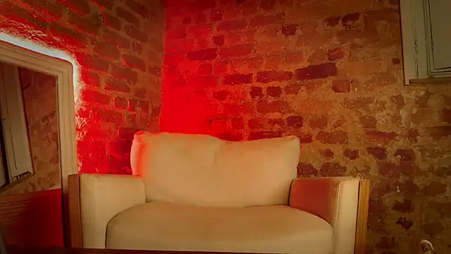 Snapshot of MistressLacey chatting on 10-17-25, 06:50 MistressLacey online show from 10-17-25, 06:50