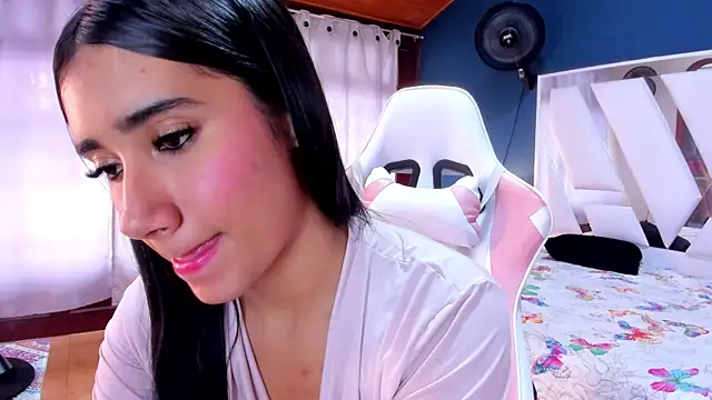 Alondra Cutie online show from 03-22-25, 09:21