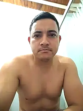 Snapshot of Josejotacamargo chatting on 01-15-25, 11:32 Josejotacamargo online show from 01-15-25, 11:32