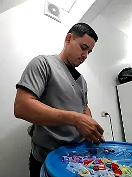 Snapshot of Josejotacamargo chatting on 02-26-25, 11:54 Josejotacamargo online show from 02-26-25, 11:54