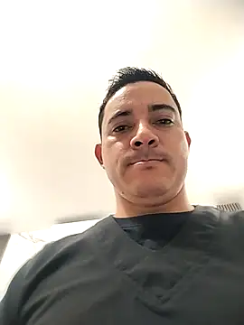 Snapshot of Josejotacamargo chatting on 10-21-25, 11:42 Josejotacamargo online show from 10-21-25, 11:42
