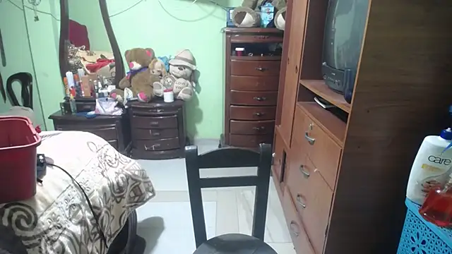 jazmin mature  online show from 10-18-25, 11:29